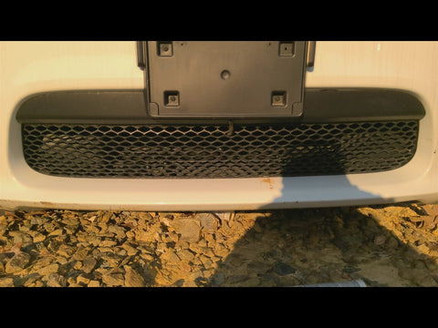 Grille Between Upper And Grille Lower Center Fits 1820 DURANGO 4724080