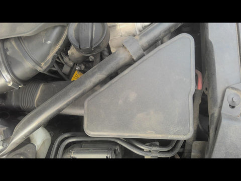 Passenger Air Cleaner 4.4L Twin Turbo Fits 1319 BMW 650i 4717070