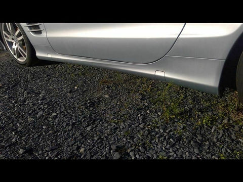 SL550     2008 Rocker Panel Moulding 333390