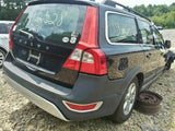 XC70      2011 Fuel Vapor Canister 310030