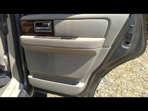 NAVIGATOR 2011 Door Trim Panel, Rear 312230