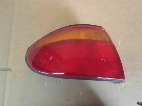 96 97 98 MAZDA MILLENIA L. TAIL LIGHT OUTER 137467