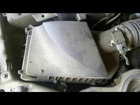 Passenger Air Cleaner 5.0L Without Supercharged Option Fits 10-13 XJ 328939