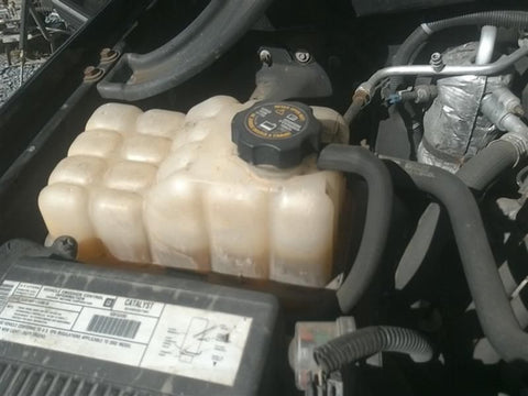 Coolant Reservoir Classic Style Fits 99-07 SIERRA 2500 PICKUP 274792