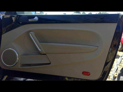 BEETLE    2013 Door Trim Panel, Front 299681