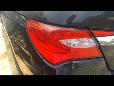 Driver Left Tail Light Convertible Fits 11-14 200 287746