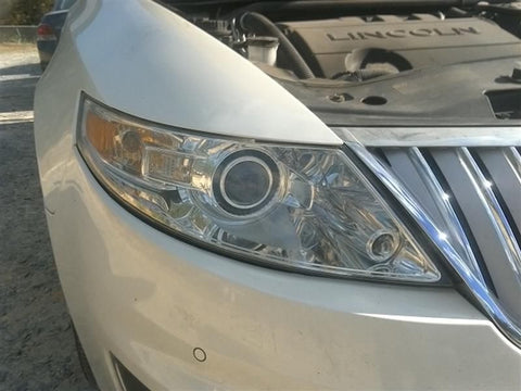 Passenger Headlight Xenon HID Without Adaptive Headlamps Fits 09 MKS 276048