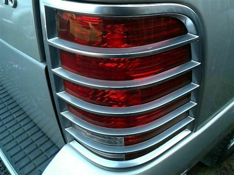 02 03 04 05 MOUNTAINEER R. TAIL LIGHT QUARTER PANEL MOUNTED 222174