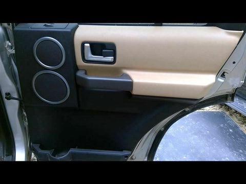 LR3       2005 Door Trim Panel, Rear 312814