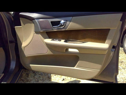 XF        2009 Door Trim Panel, Front 301845