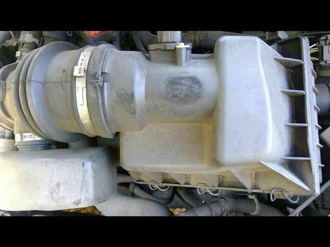 Air Cleaner 2.5L VIN A 8th Digit Fits 10-12 FUSION 313337