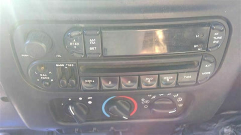 Audio Equipment Radio Am-fm-integral 6 CD Changer Fits 05-06 08-10 VIPER 344173