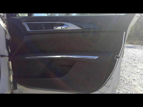 MKZ       2015 Front Door Trim Panel 332570