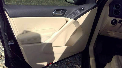 TIGUAN    2012 Front Door Trim Panel 343358