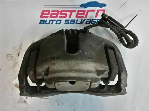 Passenger Right Caliper Front Fits 10-17 BMW 550i GT 318347