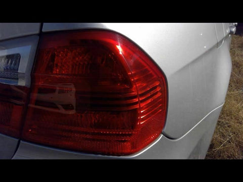 Passenger Tail Light Sedan Canada Market Fits 06-08 BMW 323i 295501