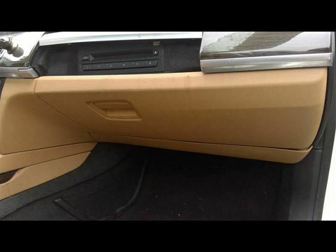 750IL     2009 Glove Box 328598